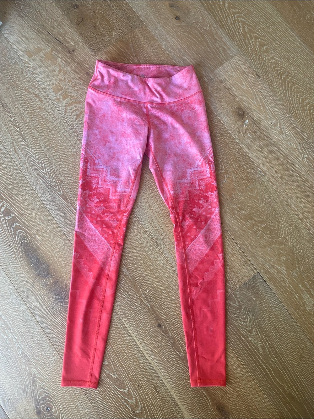 ALO Yoga Pink Ombre Leggings